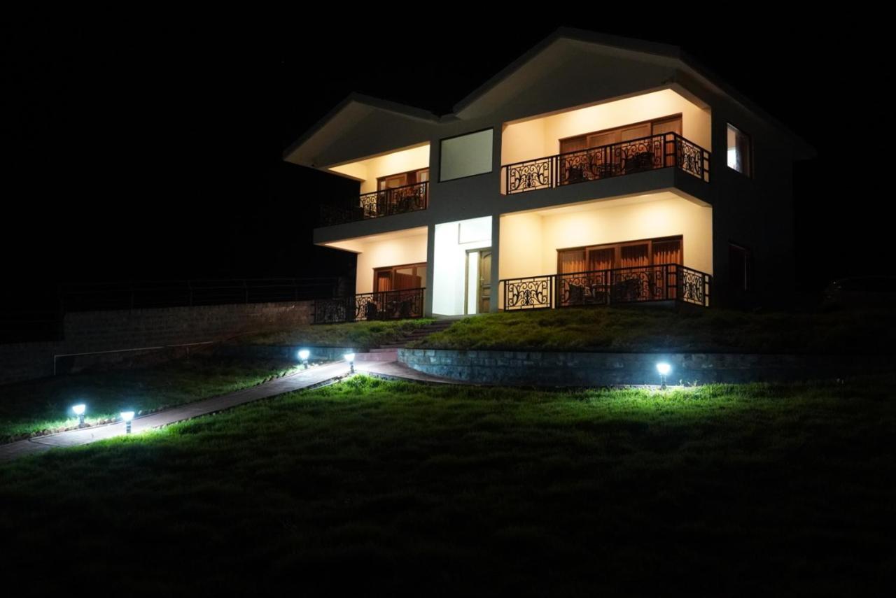 Hotel Acorn House Udagamandalam Exterior foto